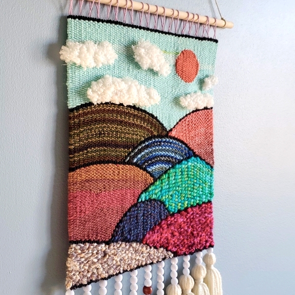 Handcraft weaving wall hanging/ wall art/fiber art/ yarn art - Picture 4 of 5
